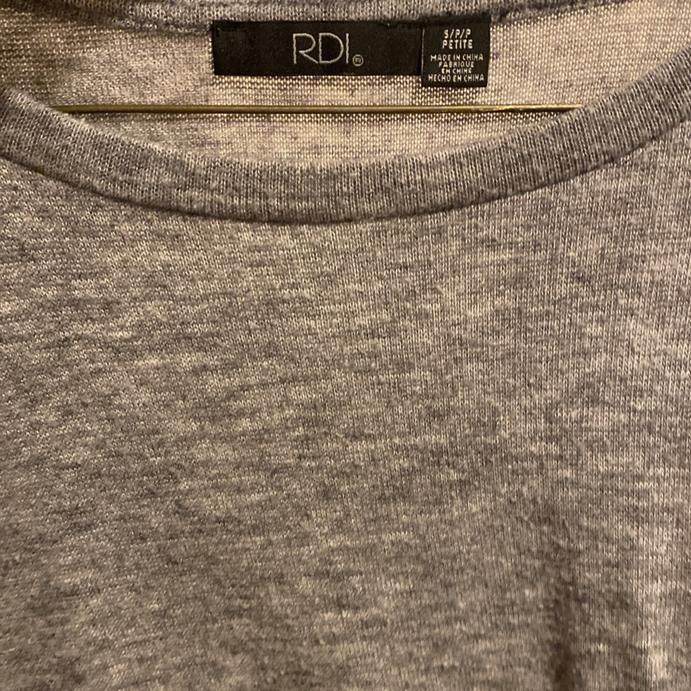 Super Soft Sweater! - image 3